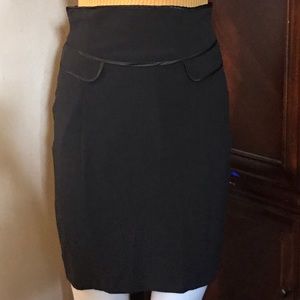 🆕 Expert Design Black Midi Skirt-Small